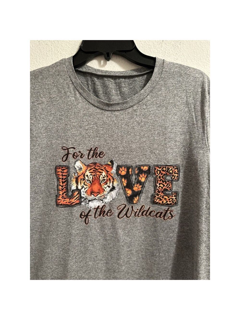 Wildcat Tiger Tee Shirt Womens Large Animal Print For the Love of Wildcats Logo